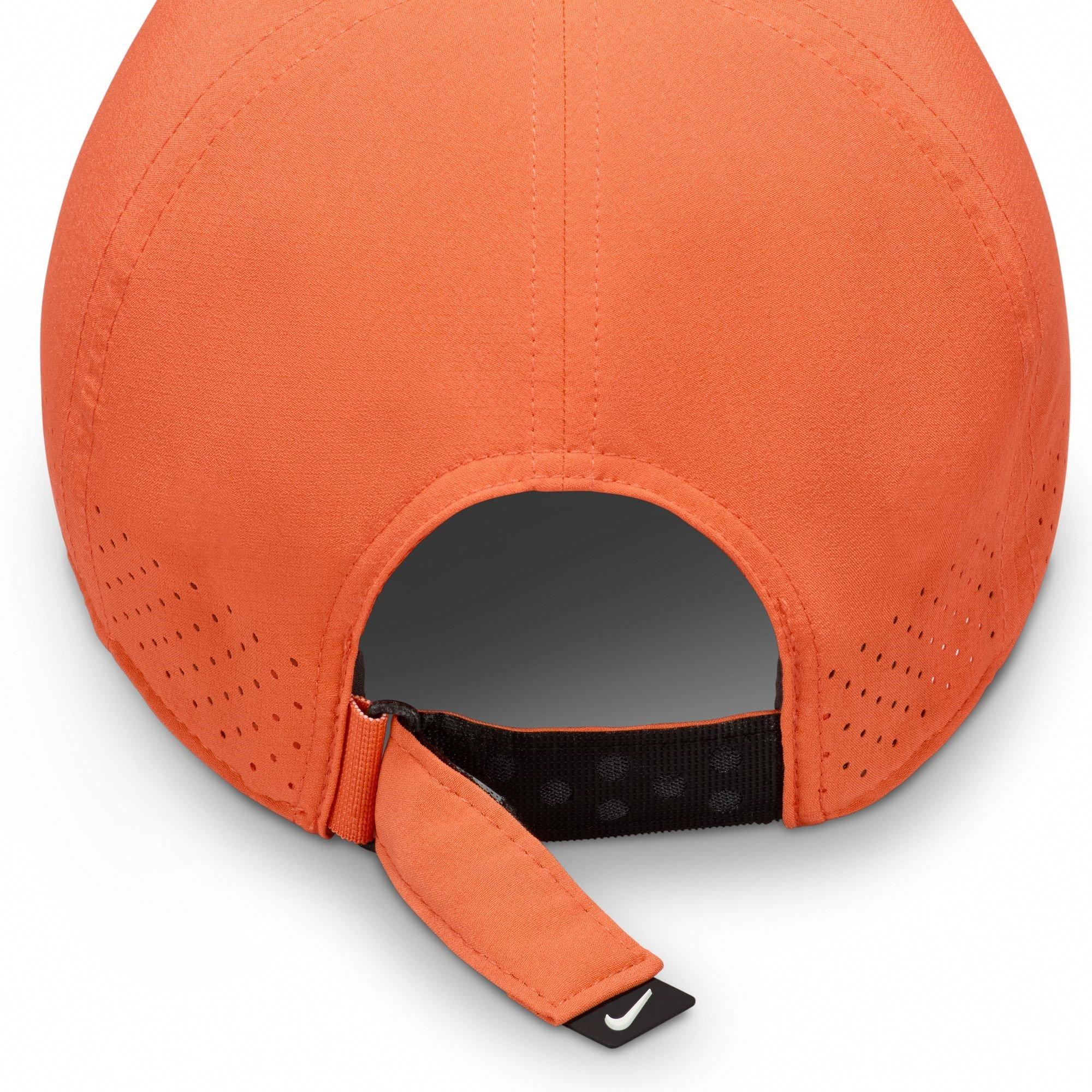 Nike Logo Cap Adults