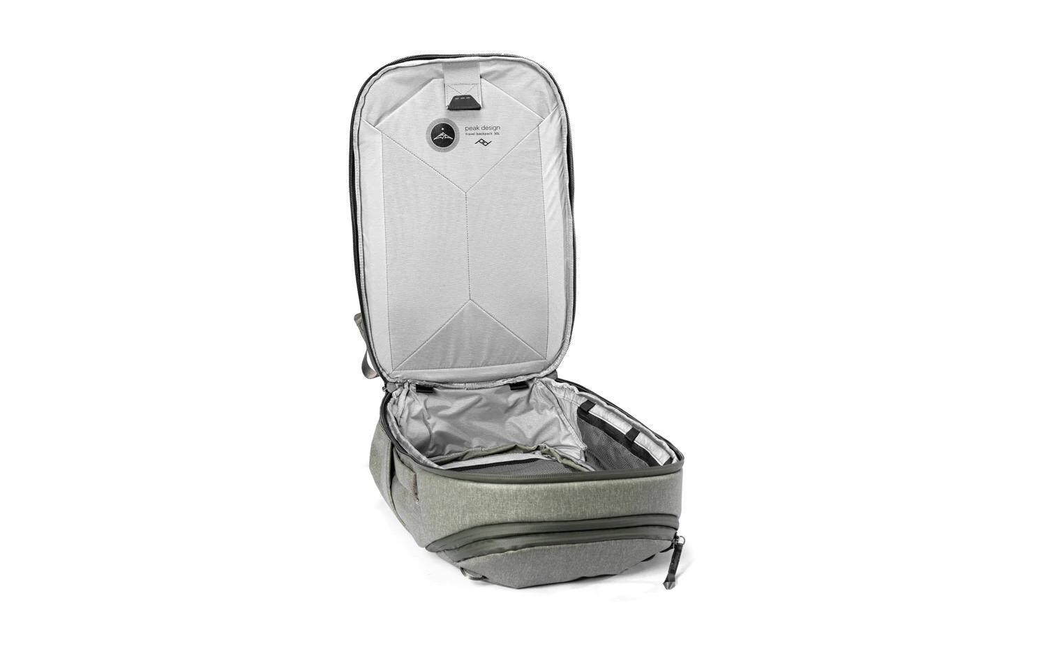 Fotorucksack Travel 30L Sage<br>Robuster Tagesrucksack für kürzere Reisen und den Alltag