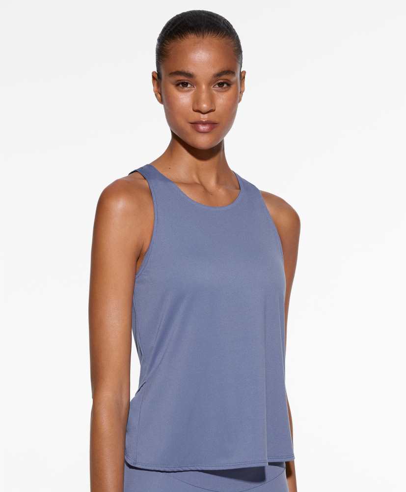 Camiseta Comfortlux com costas cruzadas