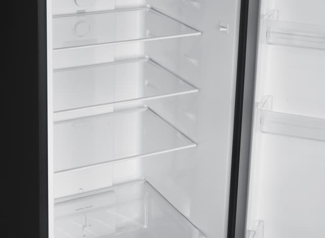 Logik kølefryseskab LNF180T23E