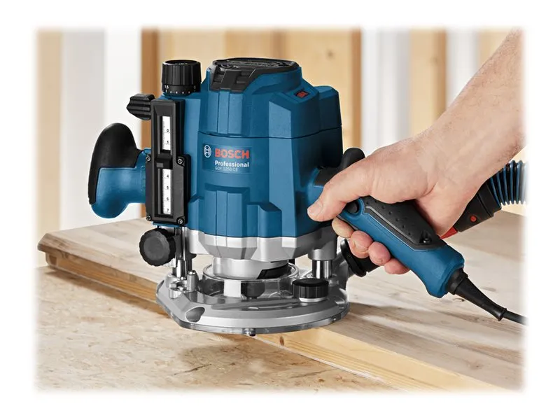 Bosch OVERFRÆSER GOF 1250 CE L-BOXX