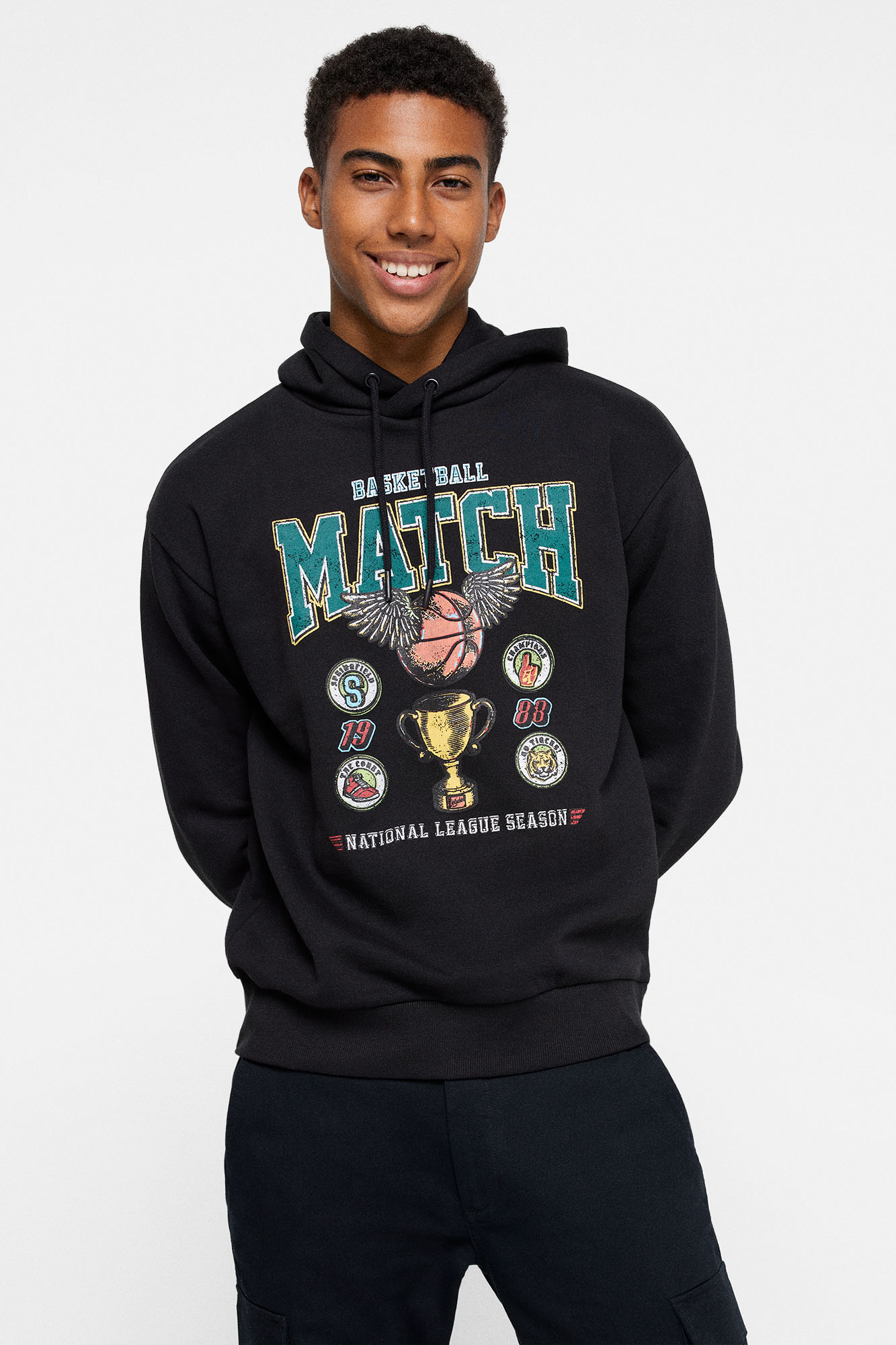 Moletom com estampa de basquete