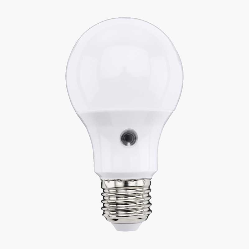 Sensorpære, E27, 470 lm, 2700 K