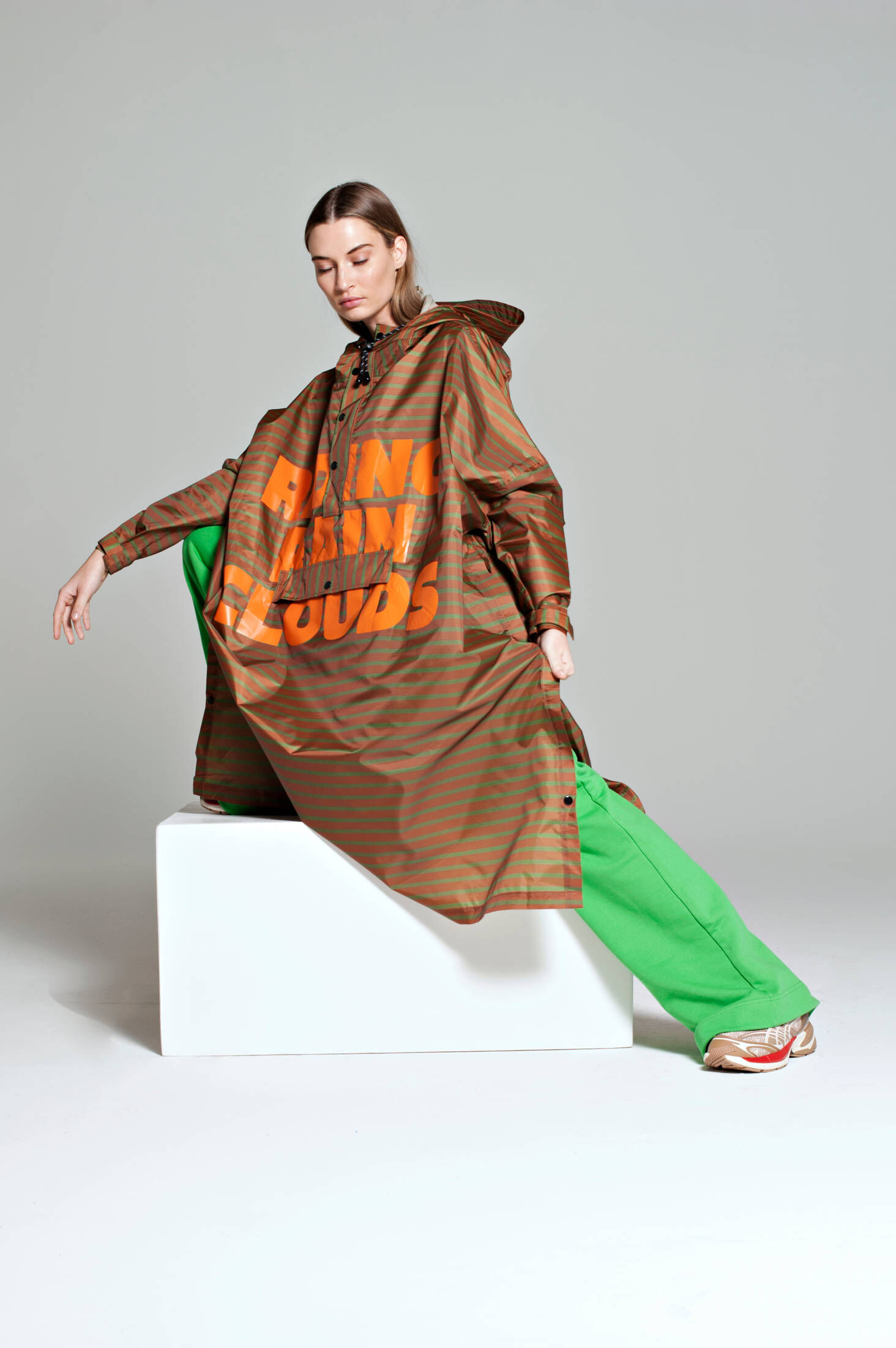 RAINKISS| Damen Regenponcho BRETON BROWN FREEN TEXT