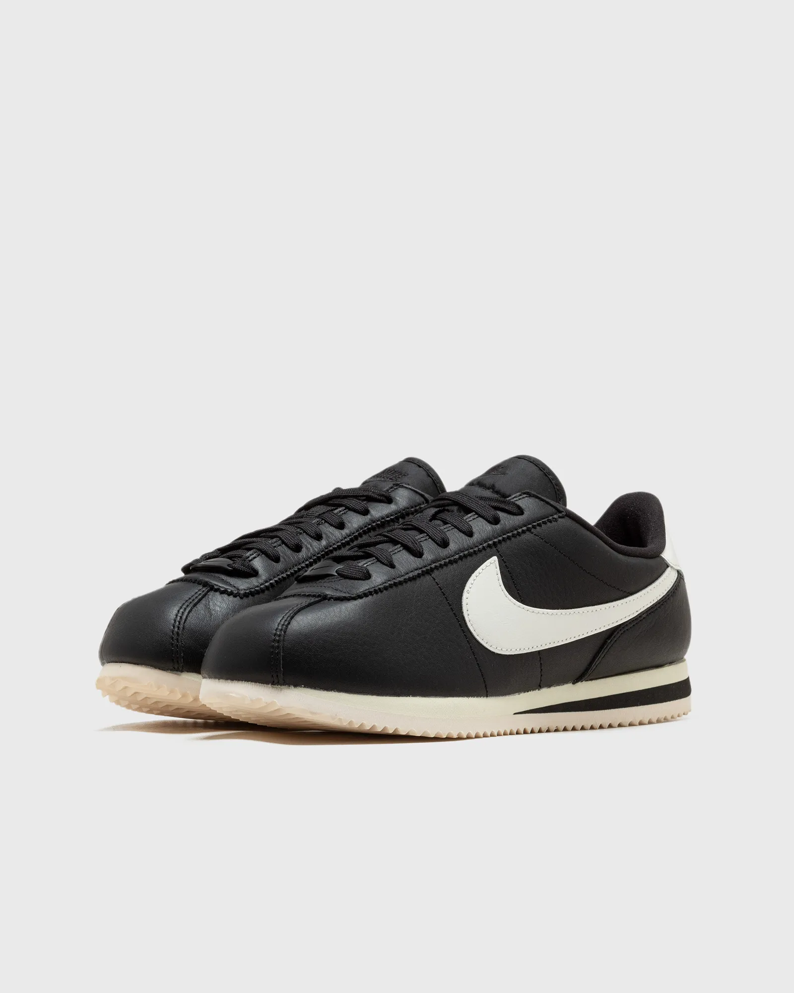 Nike WMNS Cortez 23 Premium
