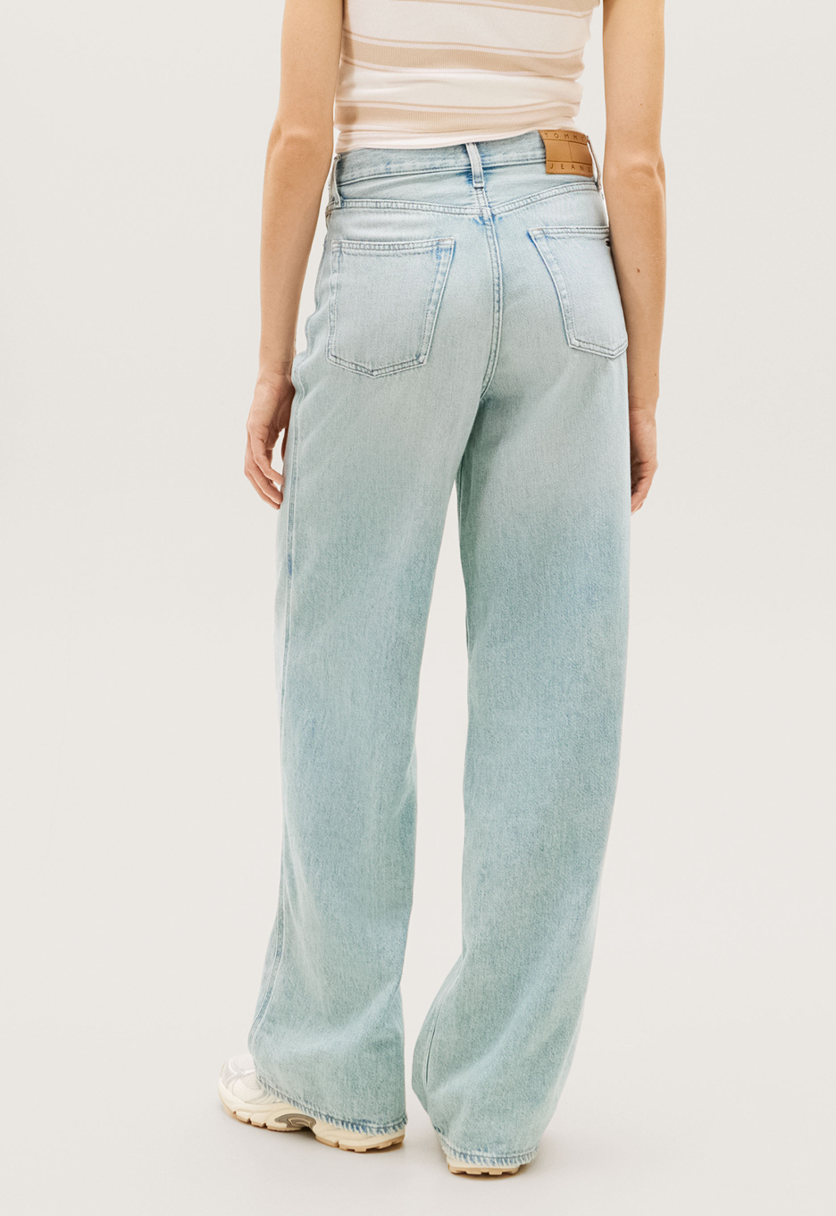 Tommy Jeans Claire Wide Leg Jeans