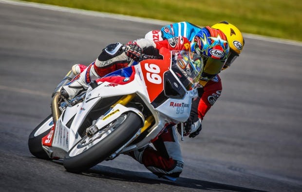 Motorrad Renntaxi Schönwald