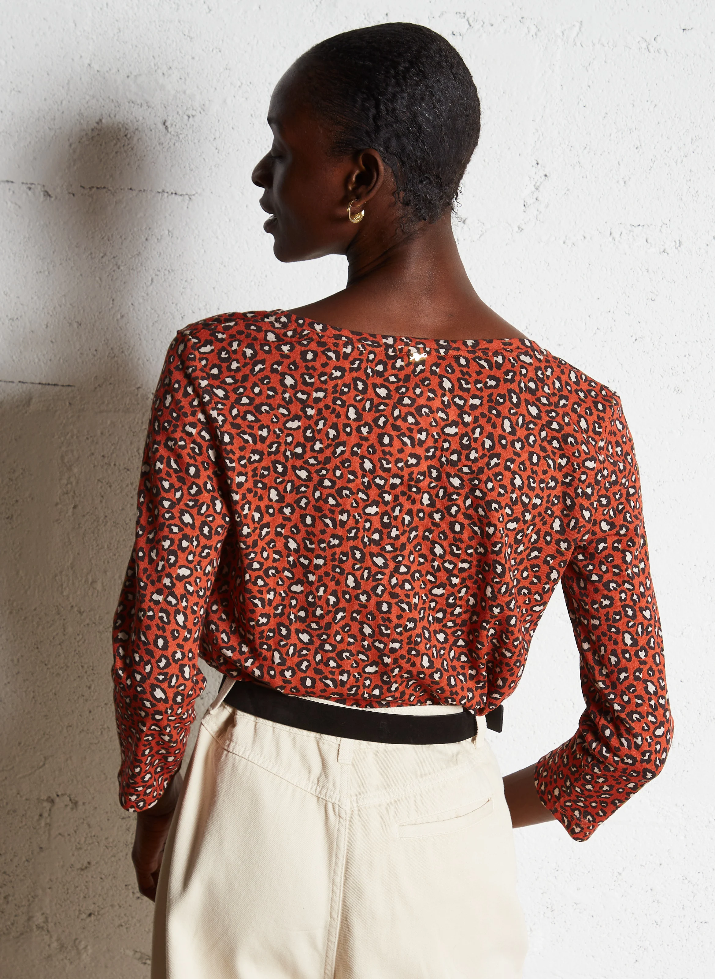 MAGNETIC - Tee-shirt col tunisien droit en coton et lin mélangé imprimé | Orange