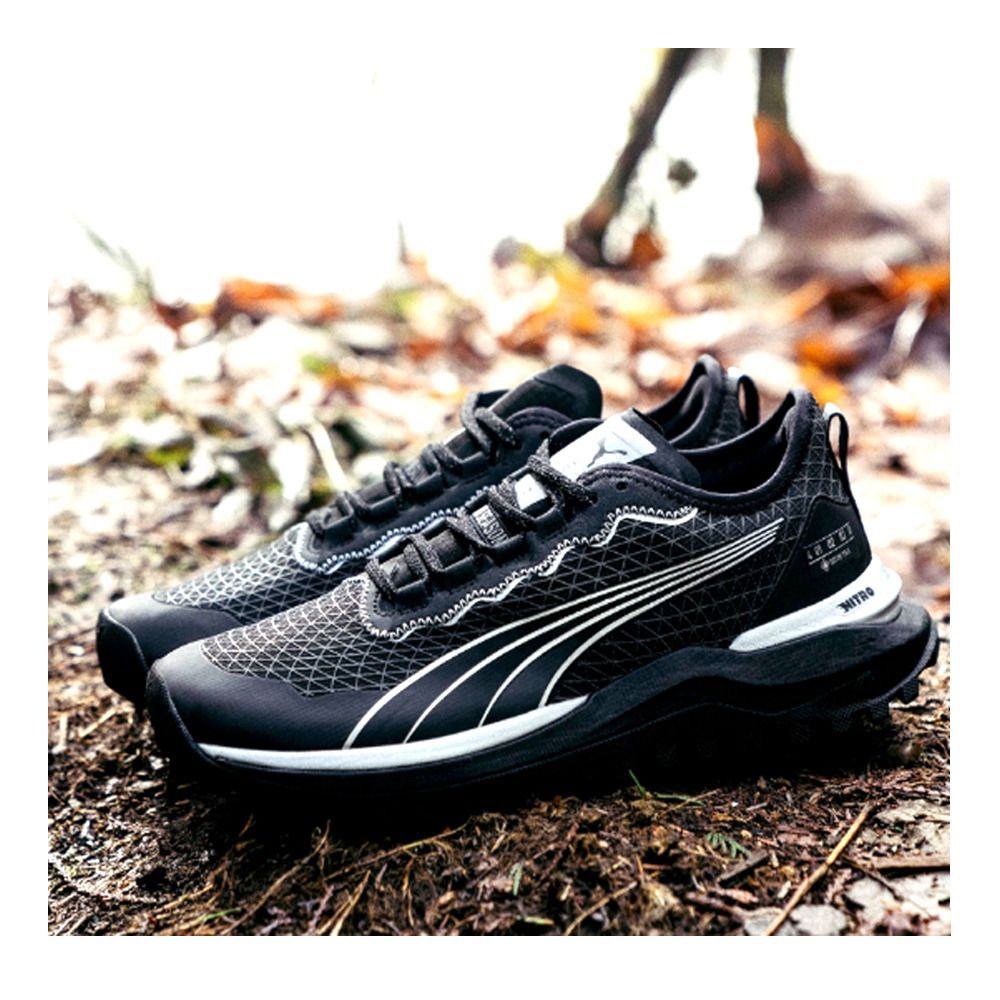 Puma VOYAGE NITRO 2 GTX - Chaussures Trail Homme puma black/metallic silver