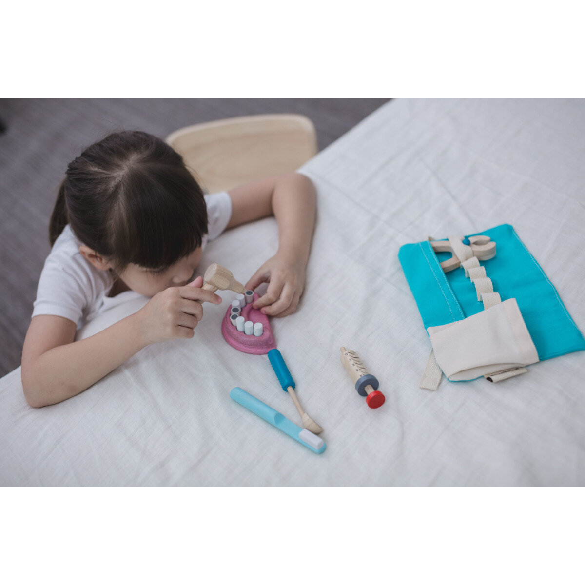 PlanToys PlanToys Holzspielzeug Zahnarzt Set