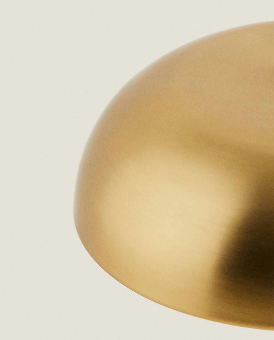 LUMINÁRIA MONOCROMÁTICA COM SENSIBILIDADE AO TOQUE