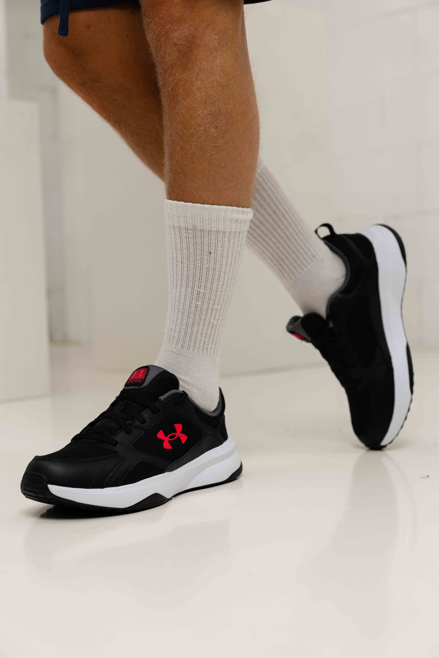 Under Armour Charged Edge Sneakers Heren Zwart/Rood