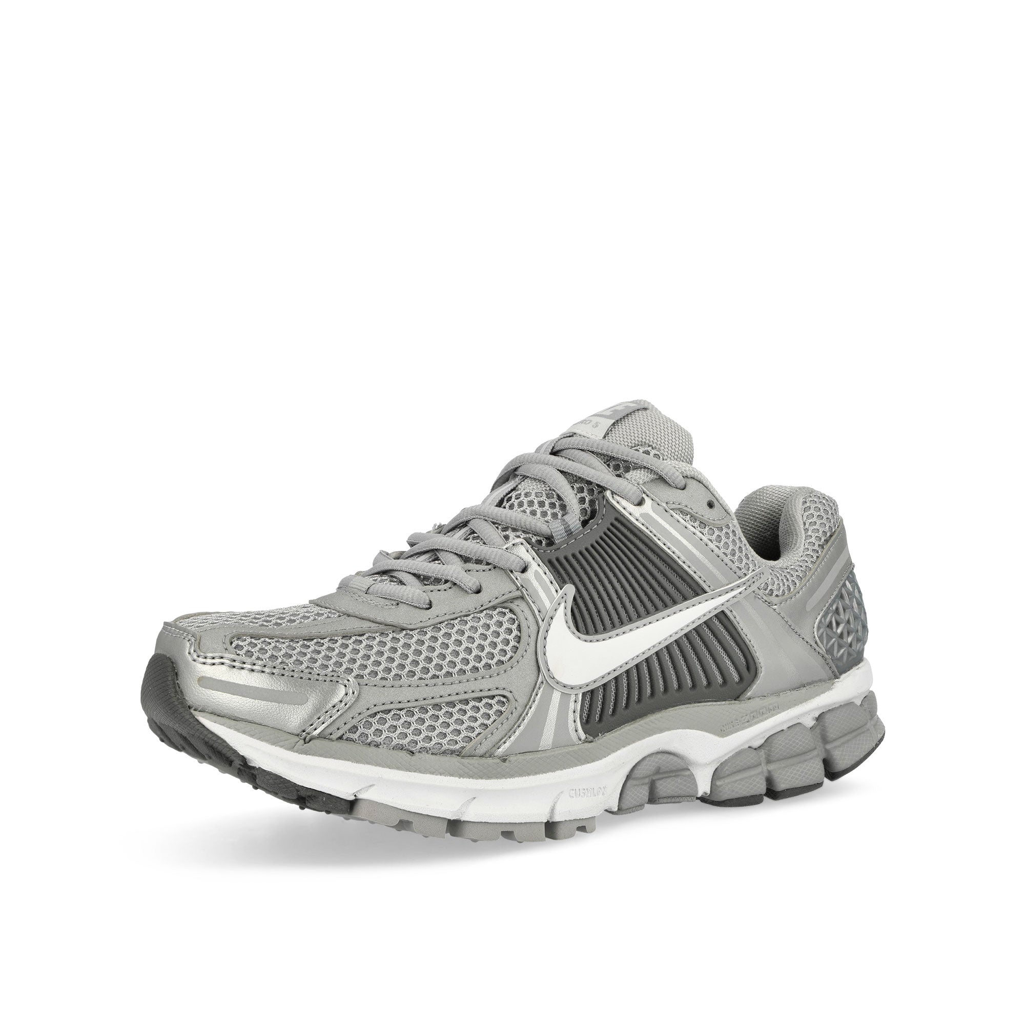 Nike<br>Zoom Vomero 5