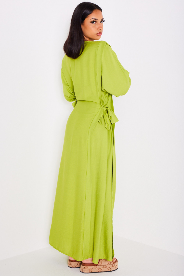 Robe vert à empiècement noué sur les côtés