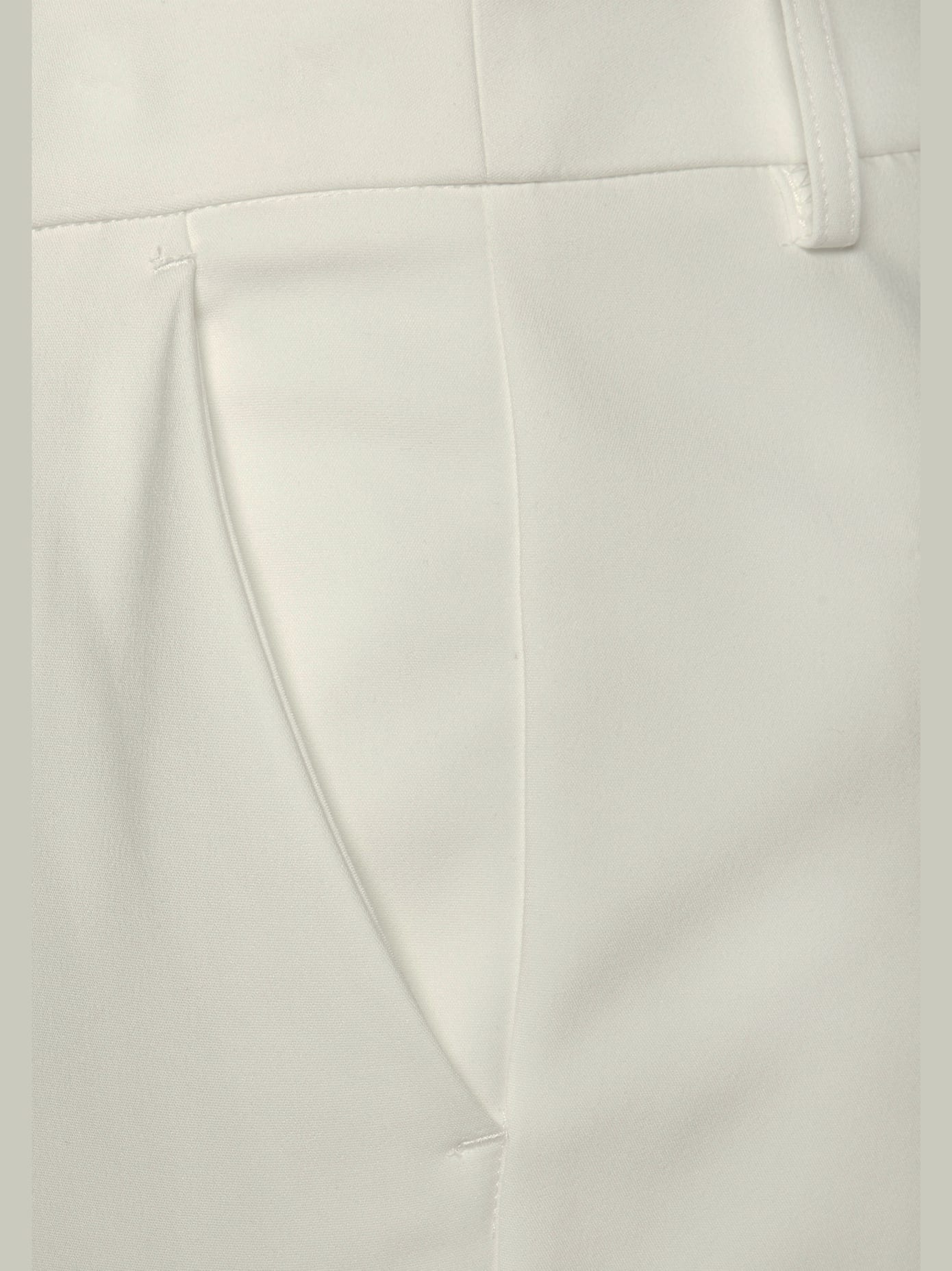 Pantalon chino idéal pour les loisirs et le travail