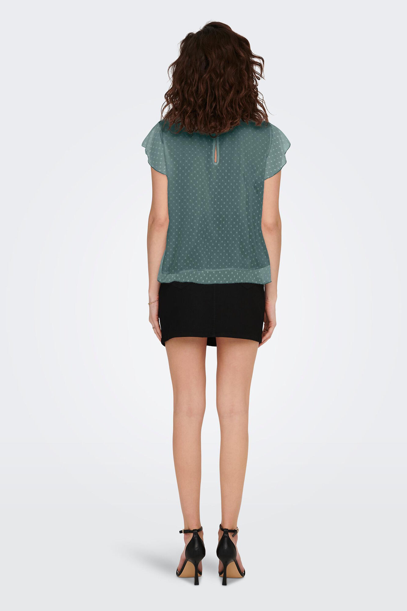 blusa plumeti de manga curta