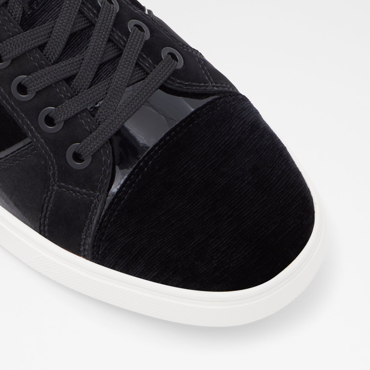 Popstep Black Textile Men Low top