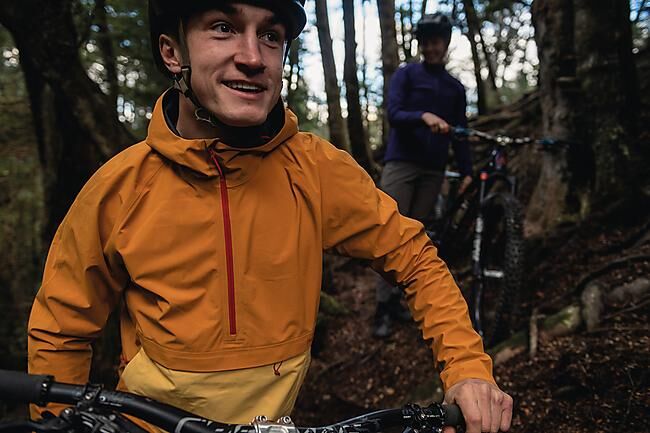 7MESH - VESTE IMPERMEABLE CACHE ANORAK M