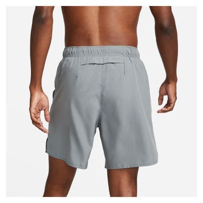 Short Nike Dri-Fit Challenger 7in Gris