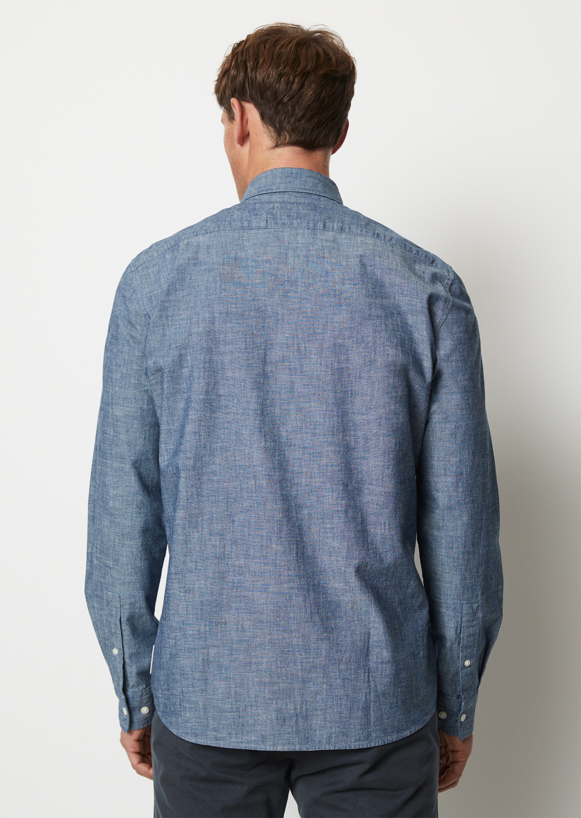 Hemd shaped aus zweifarbiger Bio-Baumwolle