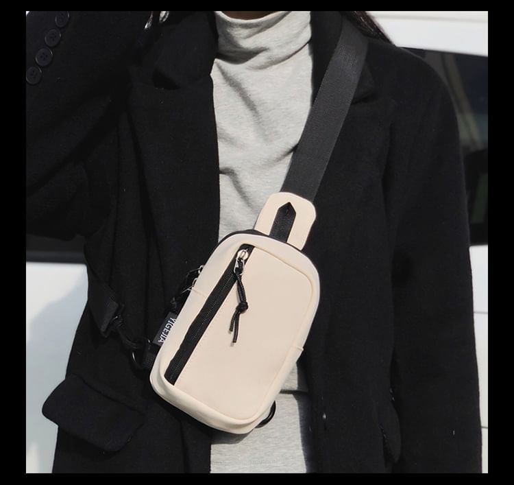 Hikuozy - Multi-Pocket Sling Bag