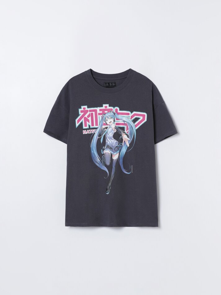 Camiseta Miku Hatsune Estampada - Cinza Médio