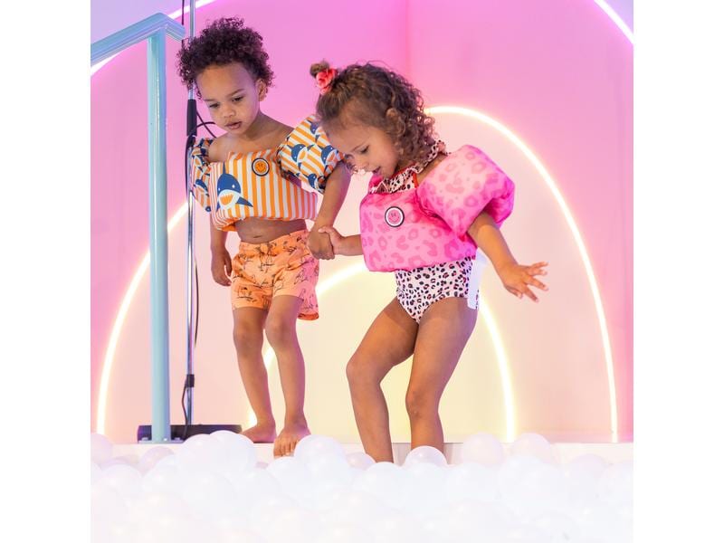 Swim Essentials Schwimmflügel Gurt 2-6 Jahre Leopard Pink Pfützenspringer mit Panther-Print