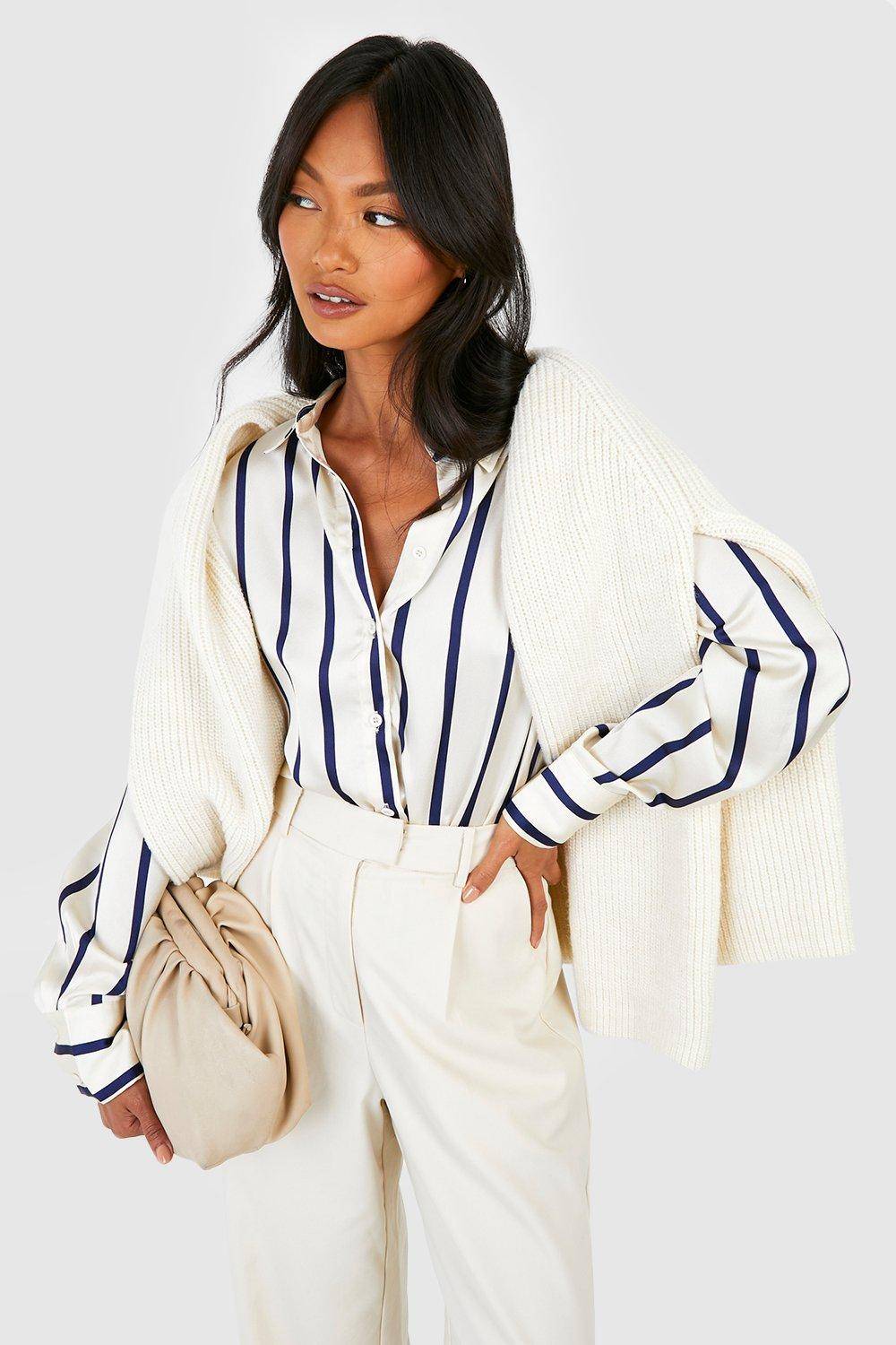boohoo Chemise satin à fines rayures