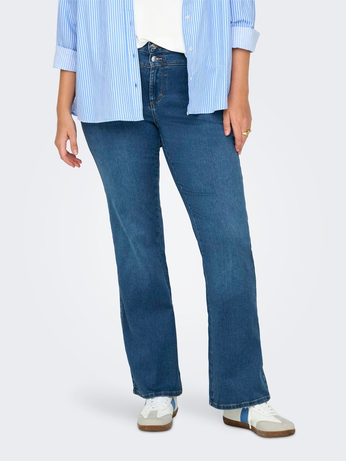 CARAUGUSTA Mittlere Taille Ausgestellt Jeans Medium Blue Denim