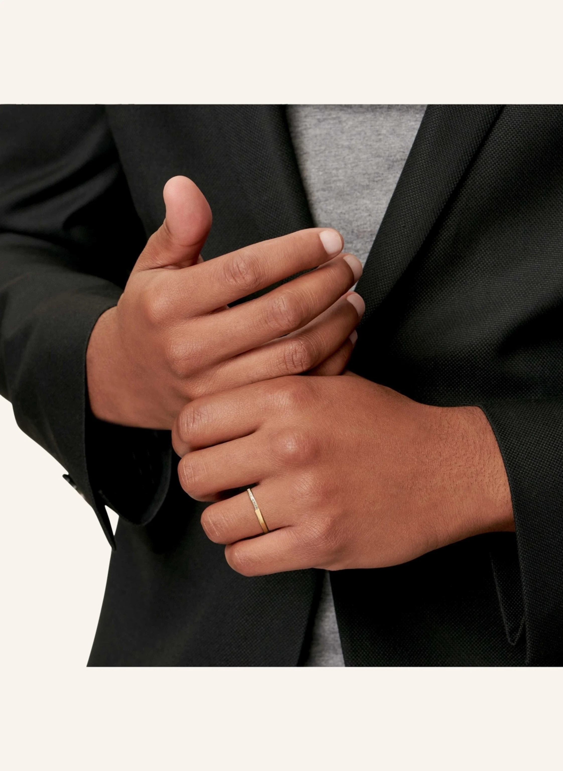 TIFFANY & Co. Tiffany Lock RING aus 18 Karat Gelbgold mit Diamanten im runden Brillantschliff
