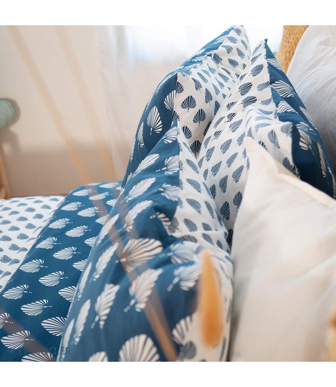 Parure de lit 260x240 cm coton bci adouci FLAVY bleu 3 pièces