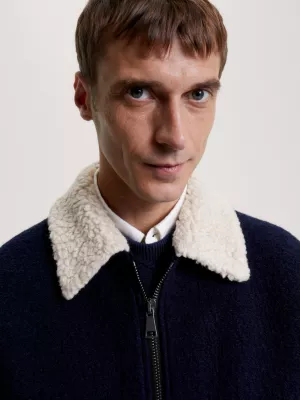 Jaqueta Varsity com Gola Sherpa e Bolso com Aba