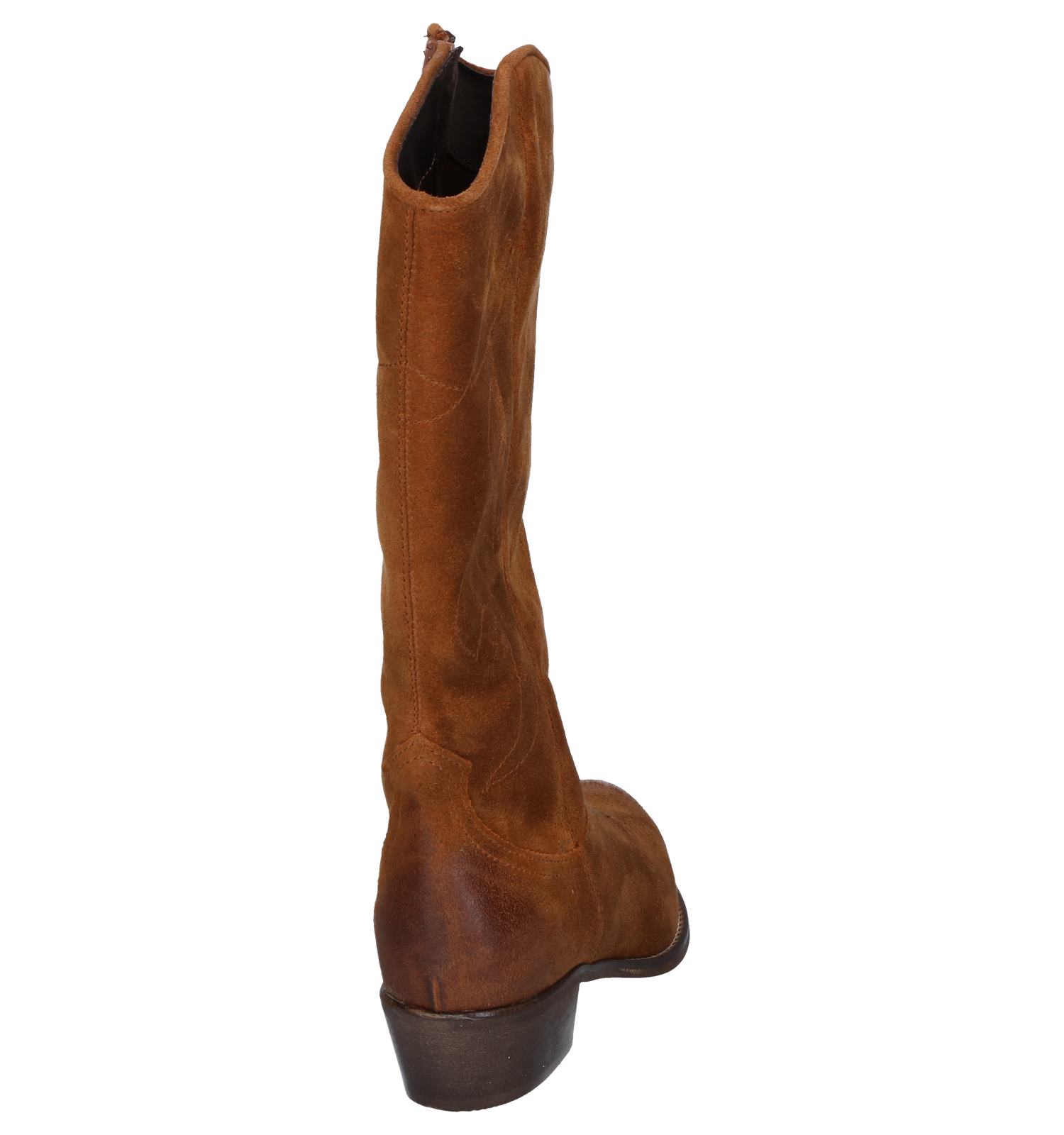 Cowboy boots cognac