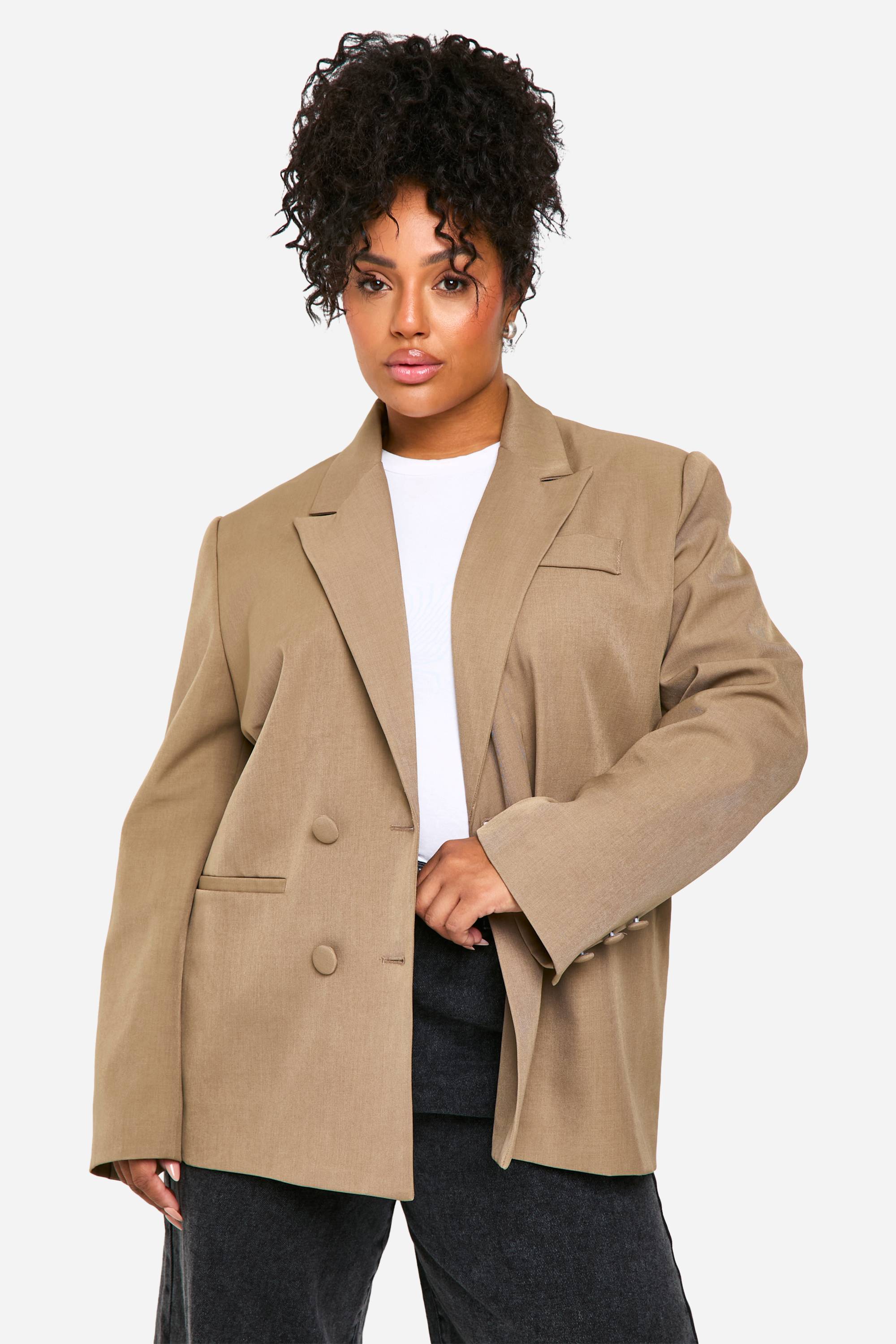 boohoo Boohoo Basics Plus Essential Blazer surdimensionné à double boutonnage
