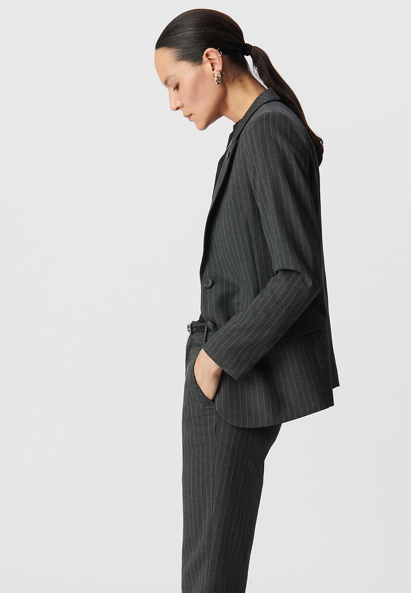IKKS<br>Blazer listrado em espinha de peixe