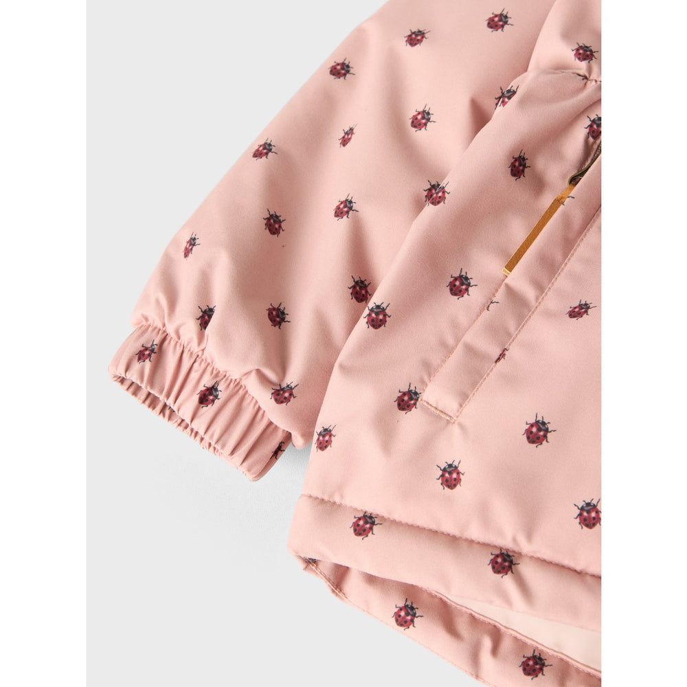 Køb Lil'Atelier Misty Rose Nmflasnow05 Jkt Aop Fo Lil