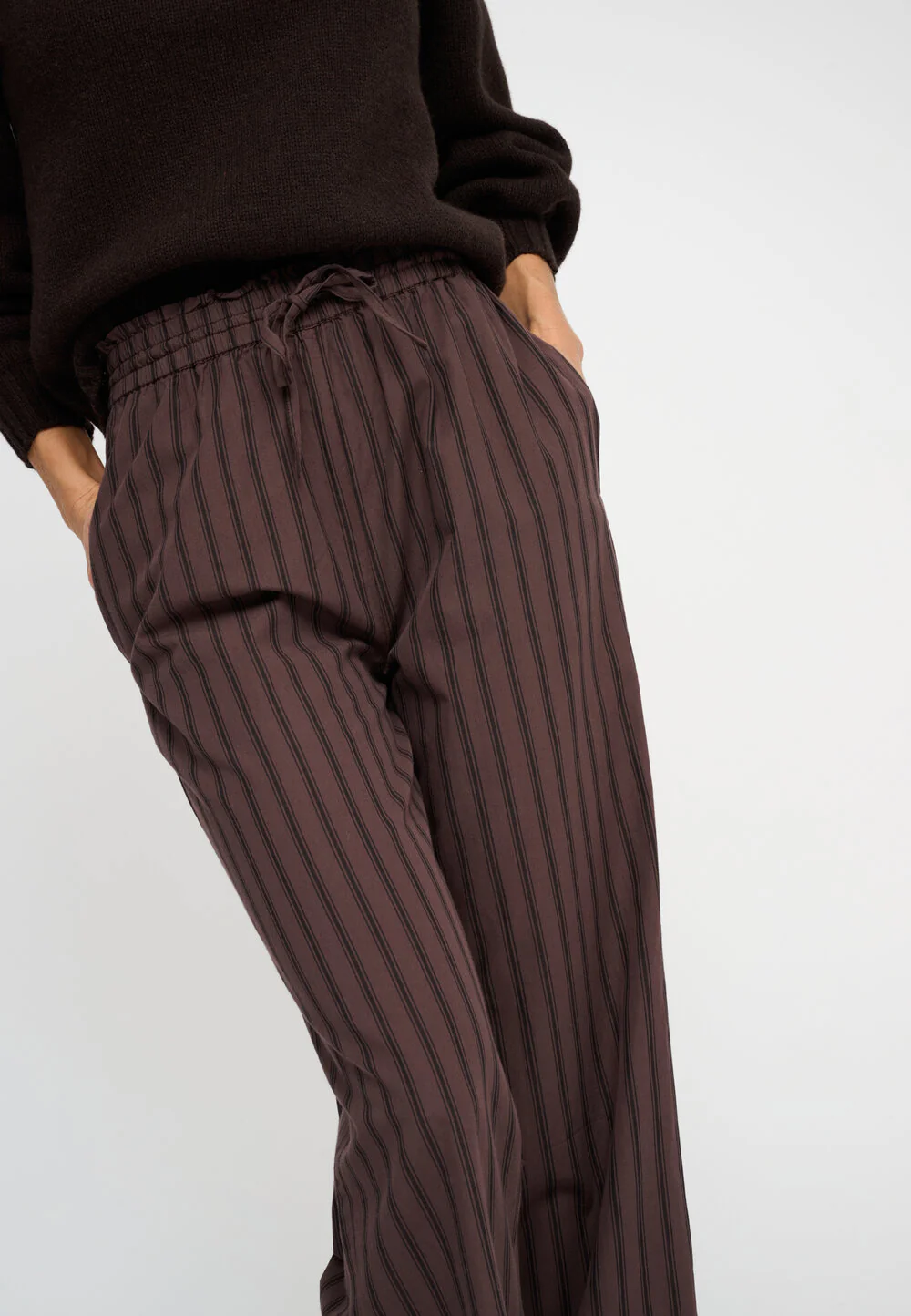 Moshi Moshi Mind  Moon Stripe løse bukser - brun/sort