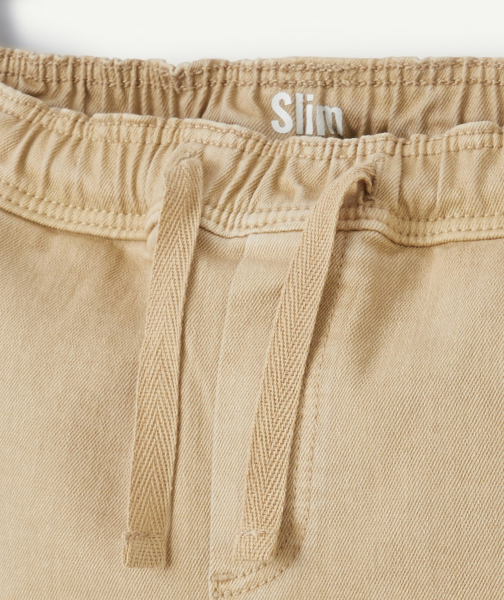 PANTALON SLIM CARGO GARÇON BEIGE