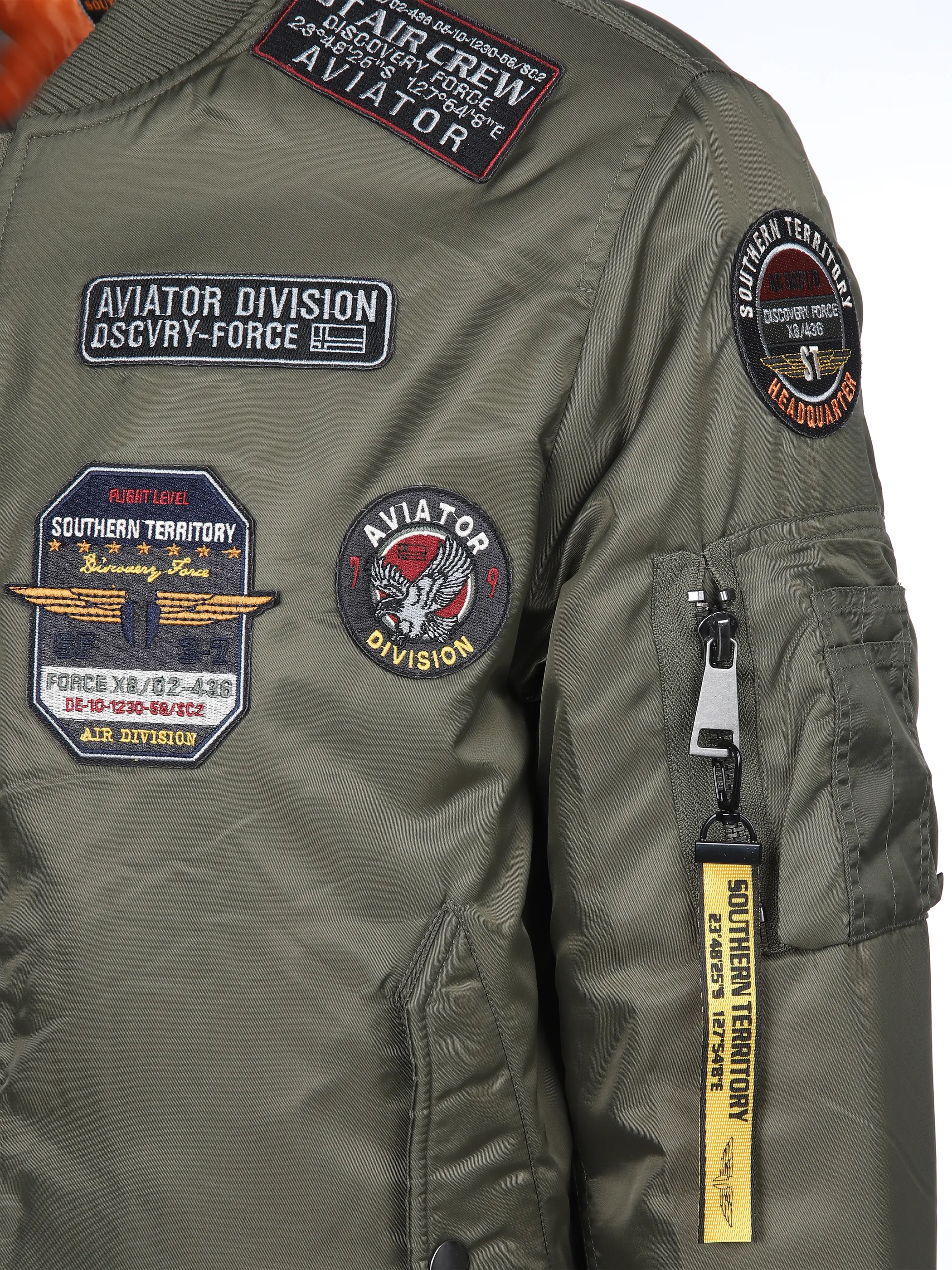 Herren Bomberblouson mit vielen Patches