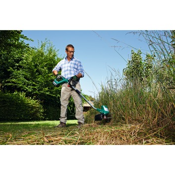 Bosch 36V trimmer AdvancedGrassCut 36 30cm incl. 2,0Ah accu   lader