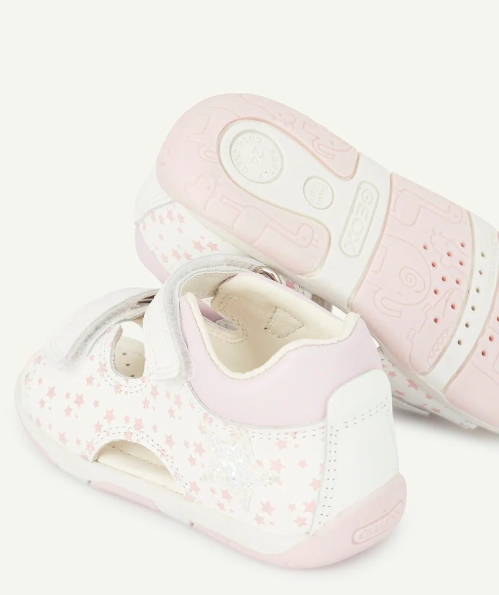 GEOXSANDALES ROSES ET BLANCHES IMPRIMÉES ÉTOILES BÉBÉ FILLE