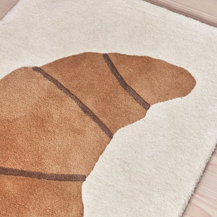 OYOY - Croissant Kinderteppich, 45 x 65 cm, braun