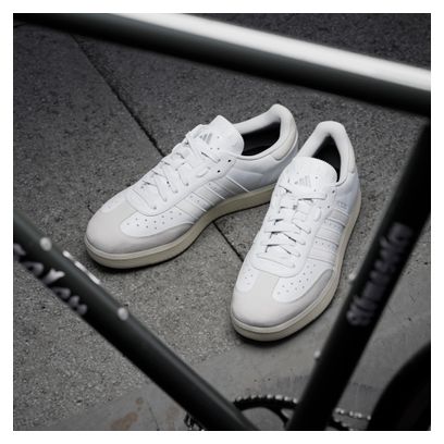Chaussures Vélo adidas Velosamba Blanc/Beige Unisexe