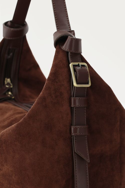 Donkerbruine schoudertas in suède look met gesp