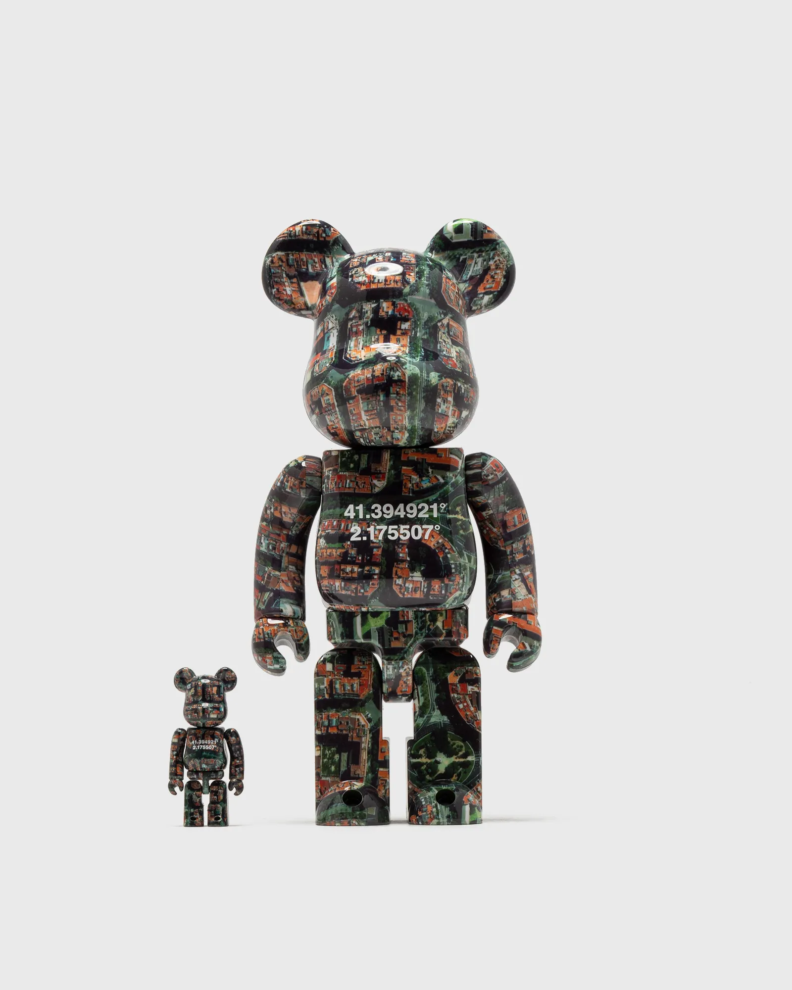 MEDICOM BEARBRICK 400% BENJAMIN GRANT OVERVIEW BARCELONA 2-PACK