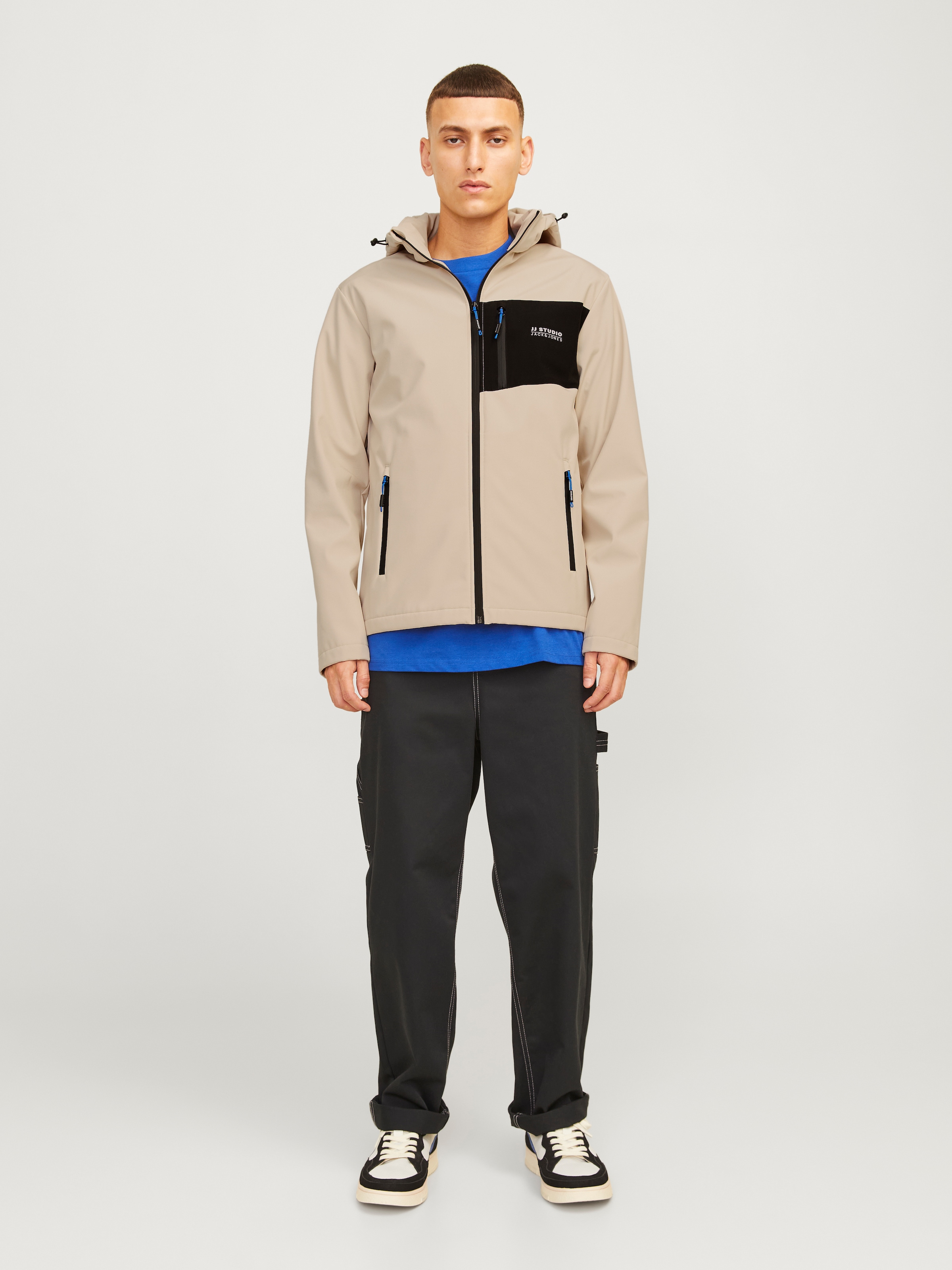 Jack & Jones Softshelljacke »JJTAYLOR SOFTSHELL JACKET« mit Kapuze