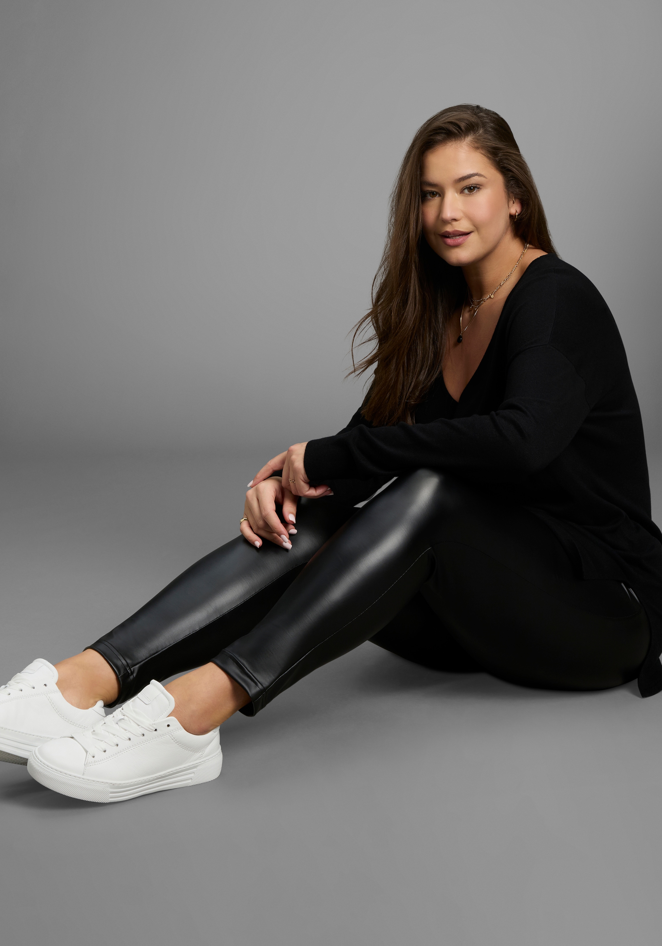 Laura Scott CURVE Lederimitathose  aus elastischer Ware - GROSSE GRÖSSEN