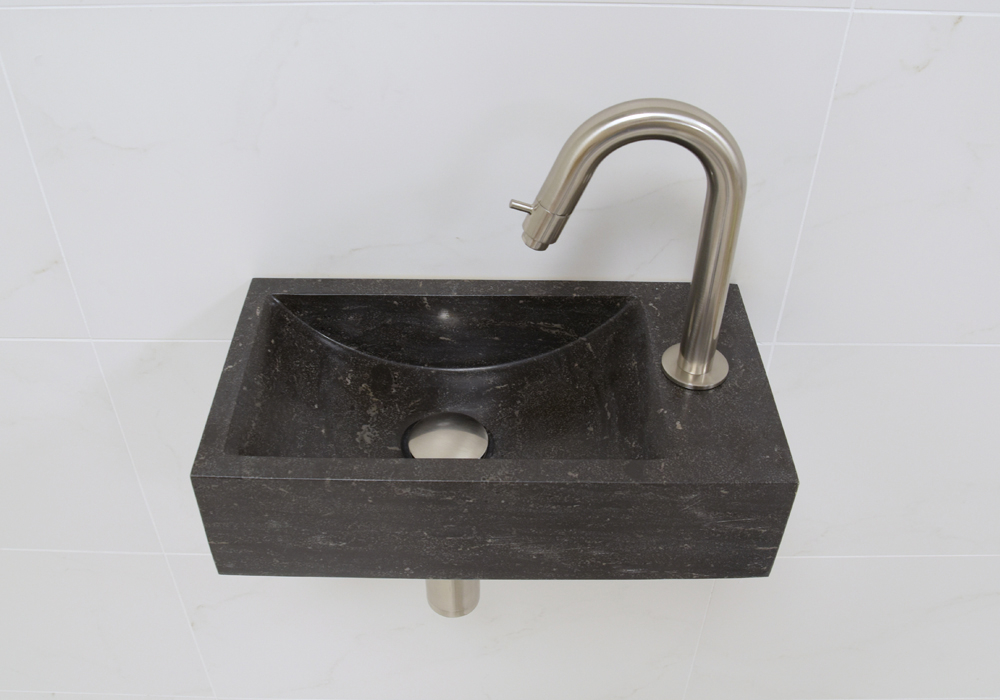Lambini Designs Recto rechts natuursteen fonteinset met RVS gebogen fonteinkraan en toebehoren