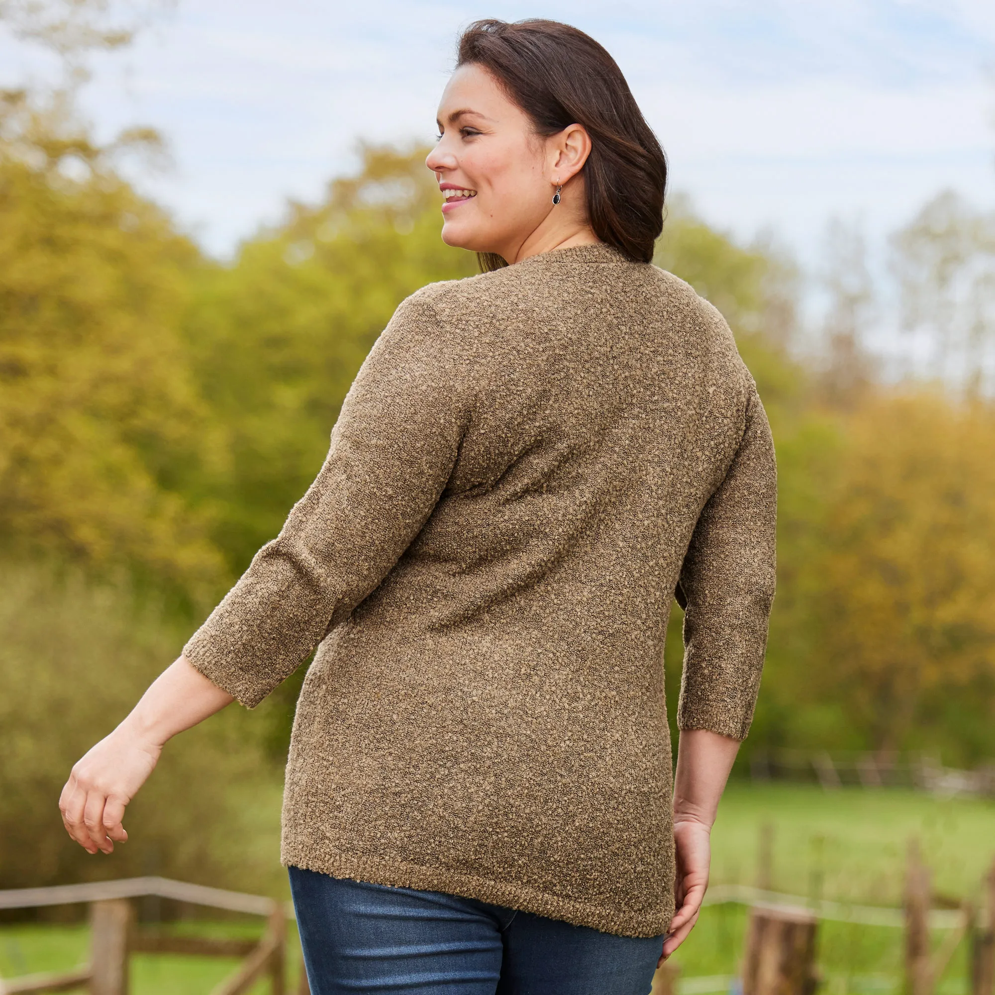 Damen-Pullover in Bouclé-Qualität, große Größen