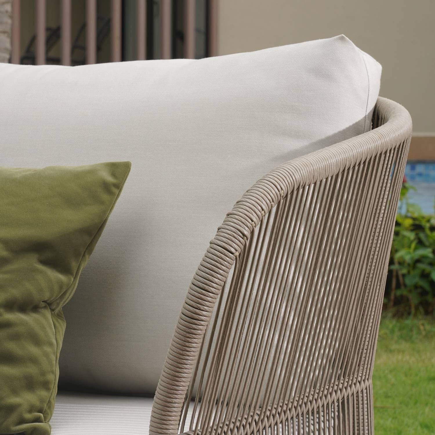 OUTLIV. Swallow Ecklounge, Gartenmöbel, Aluminium/Rope/Polyester in Taupe/Sand, 4 Sitzplätze modernes Design für Ihren Outdoor-Bereich